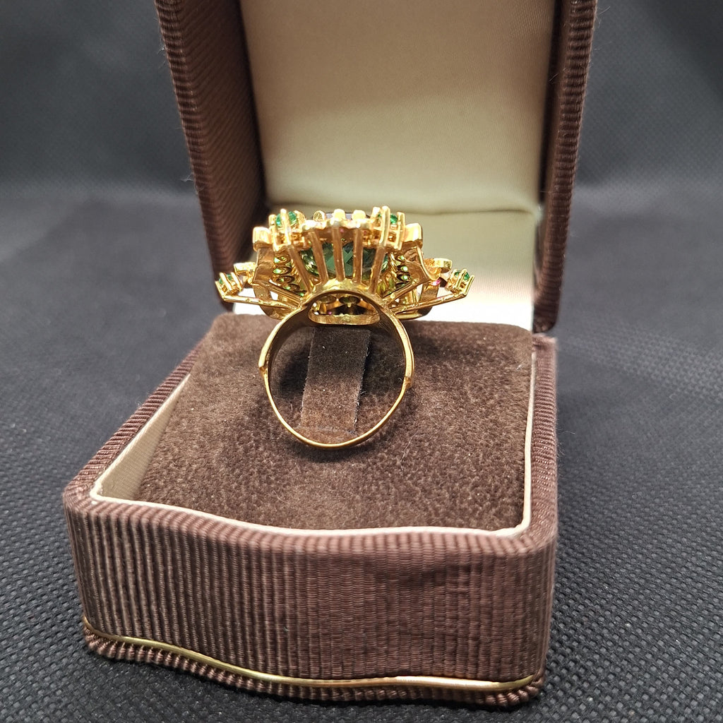 Anello stile liberty