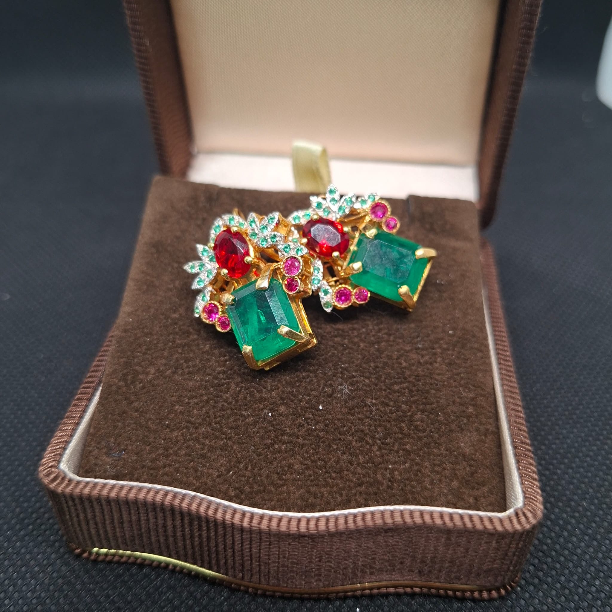 Orecchini stile liberty