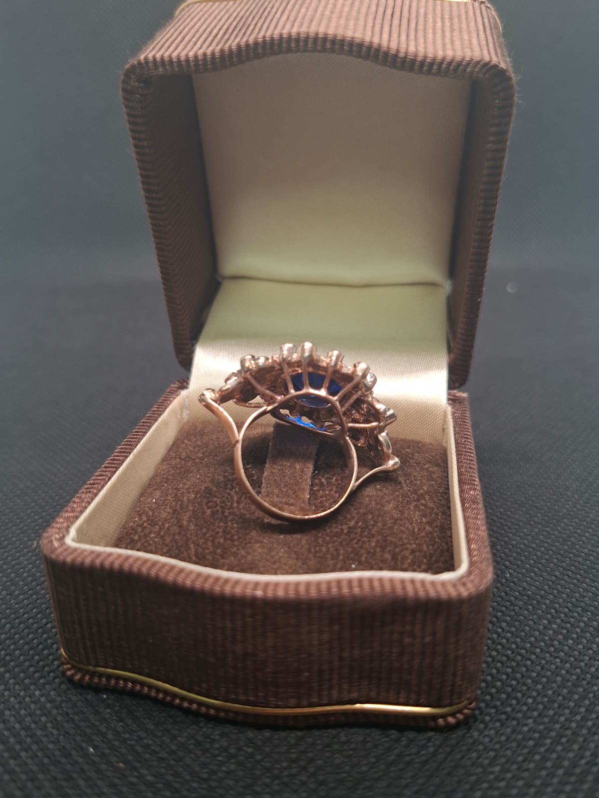 Anello stile edoardiano/vittoriano