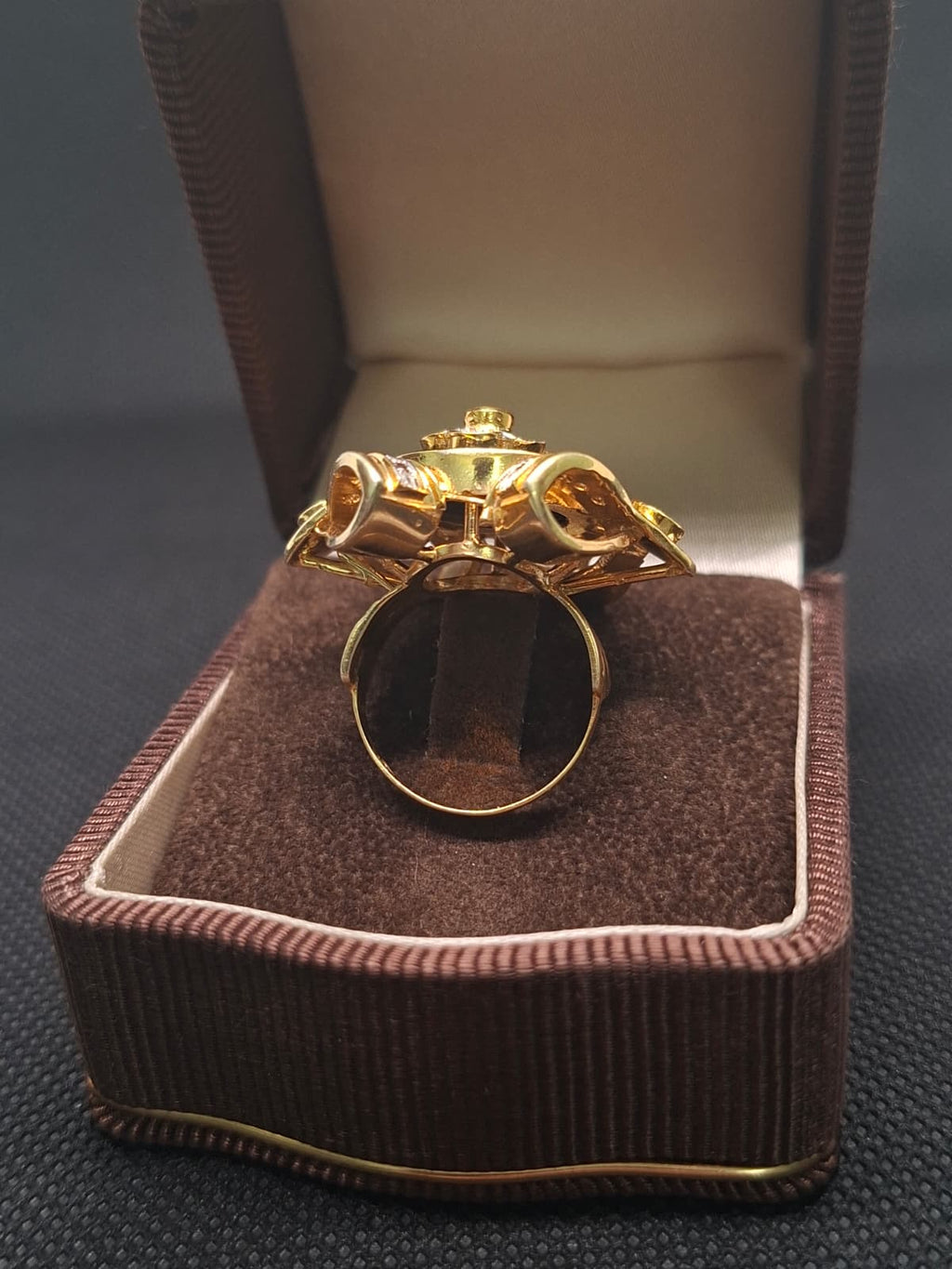 Anello oro e onice con rubini